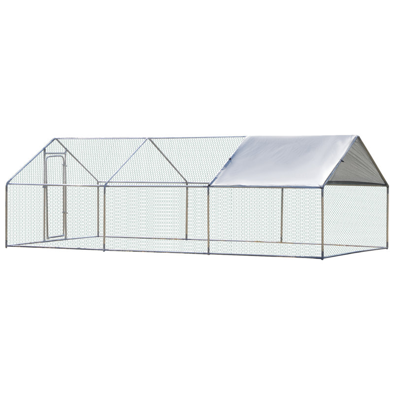Tucker Murphy Pet™ Laddonia 62.9 Square Feet Chicken Coop with Chicken